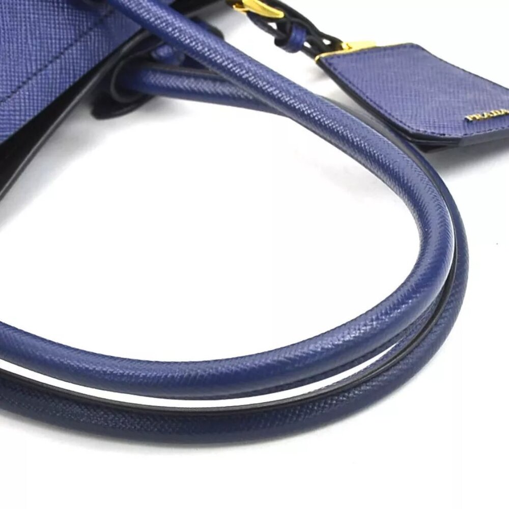Auth PRADA Handbag Blue Leather - Picture 11 of 14